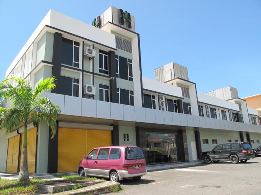 Labuk Hotel Sandakan Ngoại thất bức ảnh